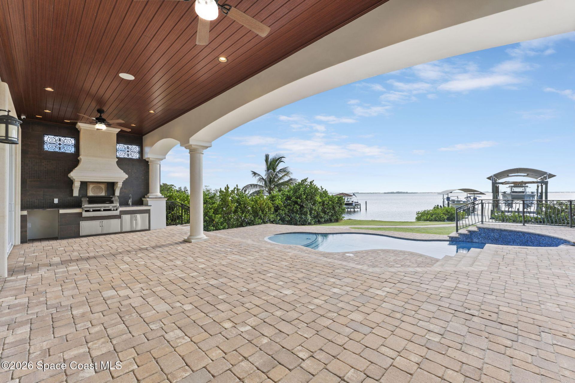 8180 S Highway A1a, Melbourne Beach, FL 32951 Photo