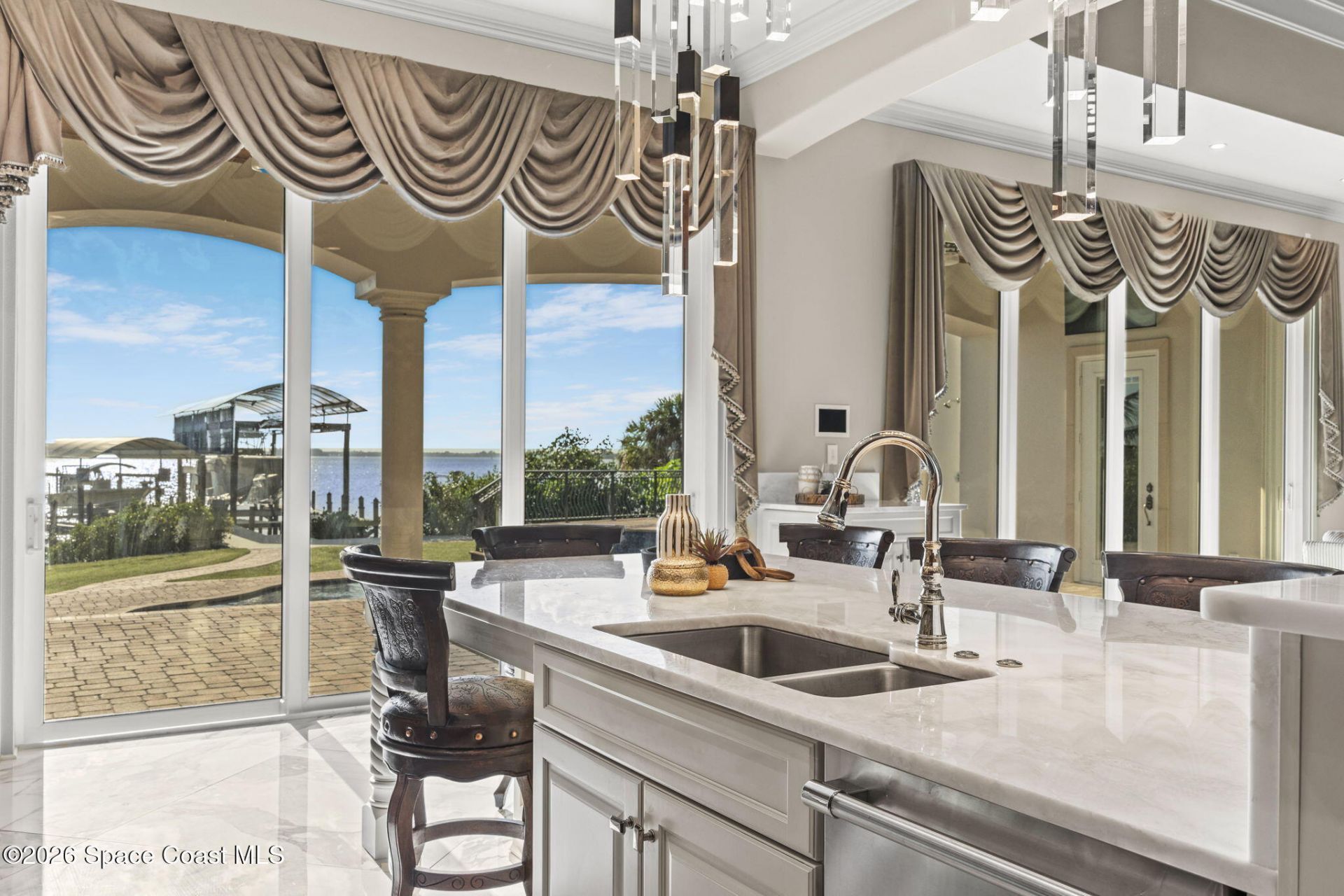 8180 S Highway A1a, Melbourne Beach, FL 32951 Photo