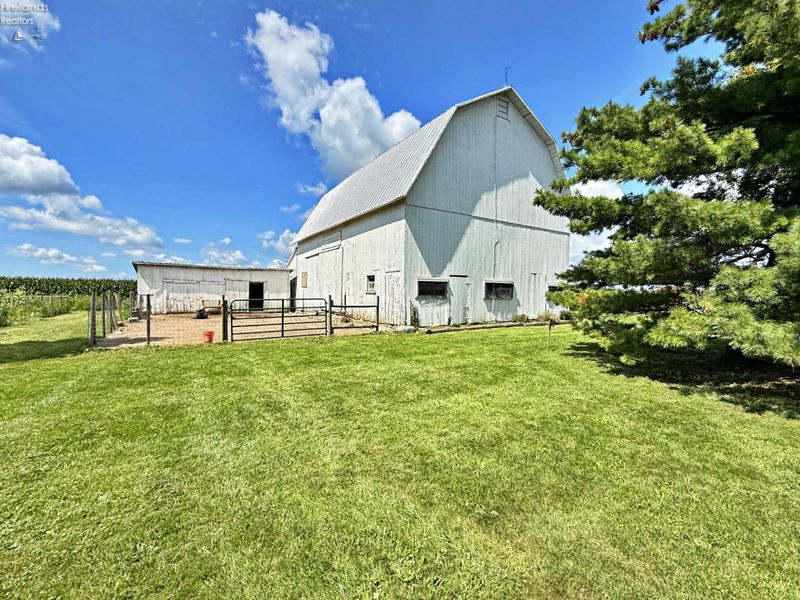 4894 N County Road 25, Fostoria, OH 44830 Photo 31