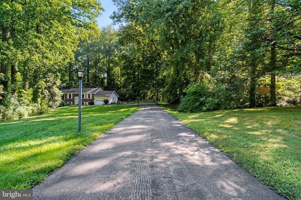 8819 LAFAYETTE DRIVE , OWINGS, MD 20736