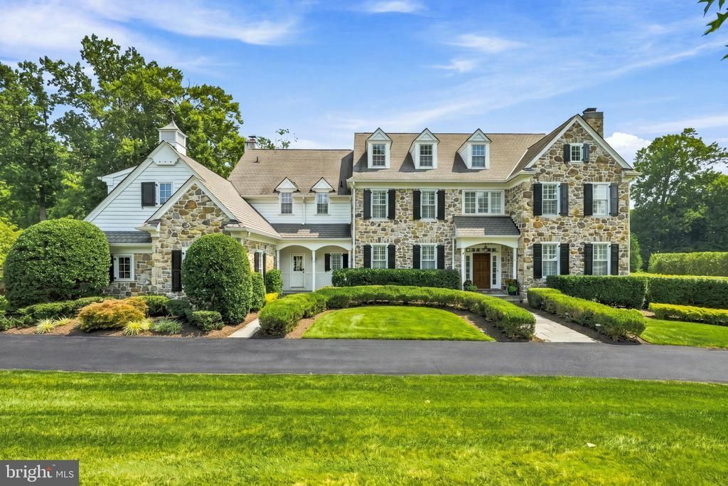 72 FARRIER LANE , NEWTOWN SQUARE, PA 19073