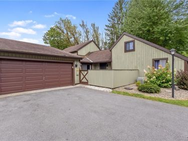 647 Idlewood Court, Baldwinsville, NY 13027