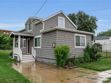 98 Louisiana Street , Buffalo, NY 14204