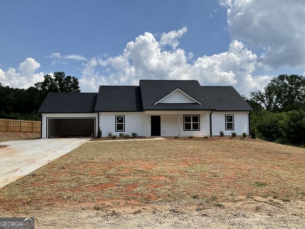 1395 Edwards Road, Yatesville, GA 31097
