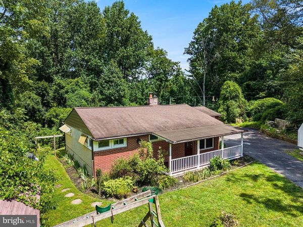 25 E PENNSBURY WAY , CHADDS FORD, PA 19317