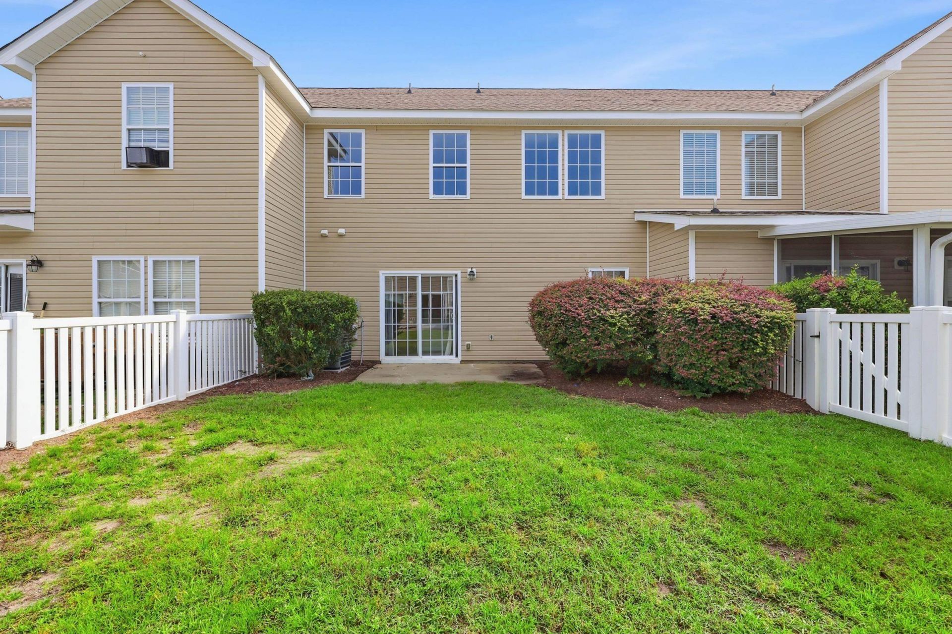 1025 Fairway Ln.  Photo 26
