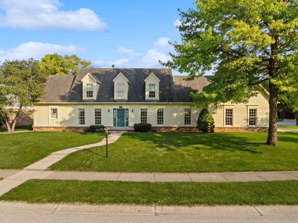 330 Wellington Parkway, Noblesville, IN 46060