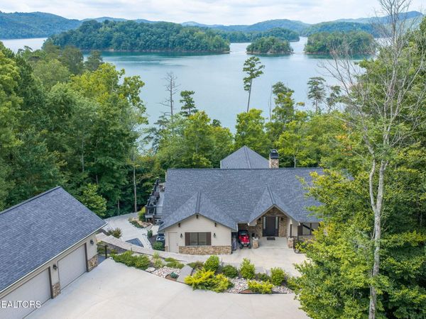163 Scott, Sharps Chapel, TN 37866