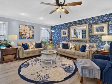 52 CLOVERDALE LN, STUARTS DRAFT, VA 24477