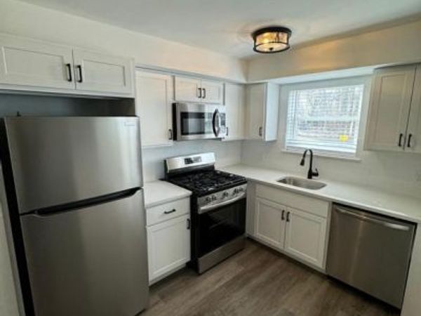 1841 DAVISVILLE ROAD , Unit B3, WILLOW GROVE, PA 19090