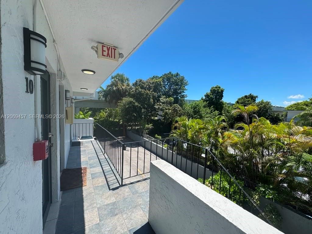 3011 SW 1st Ave, Unit 10, Miami, FL 33129 Photo