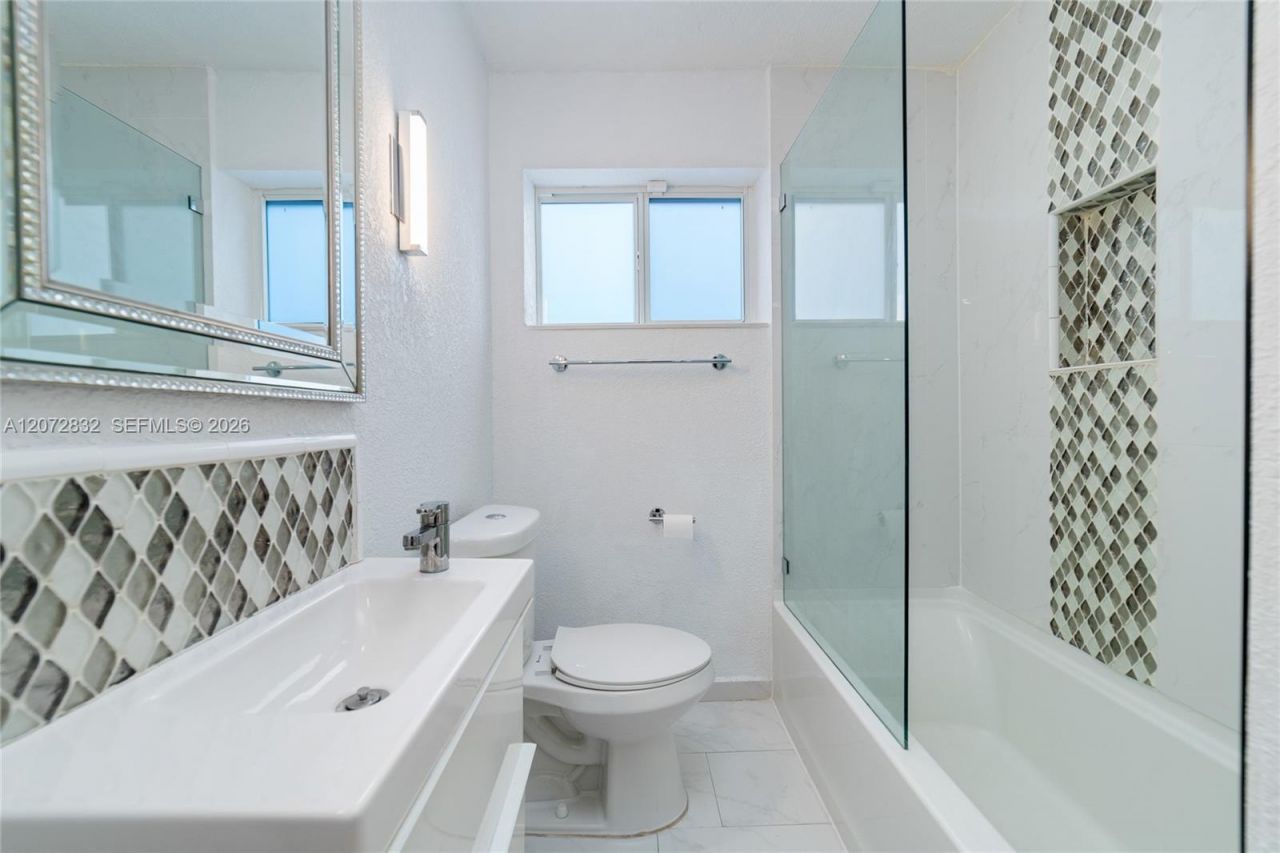 6750 Hope St, Hollywood, FL 33024 Photo