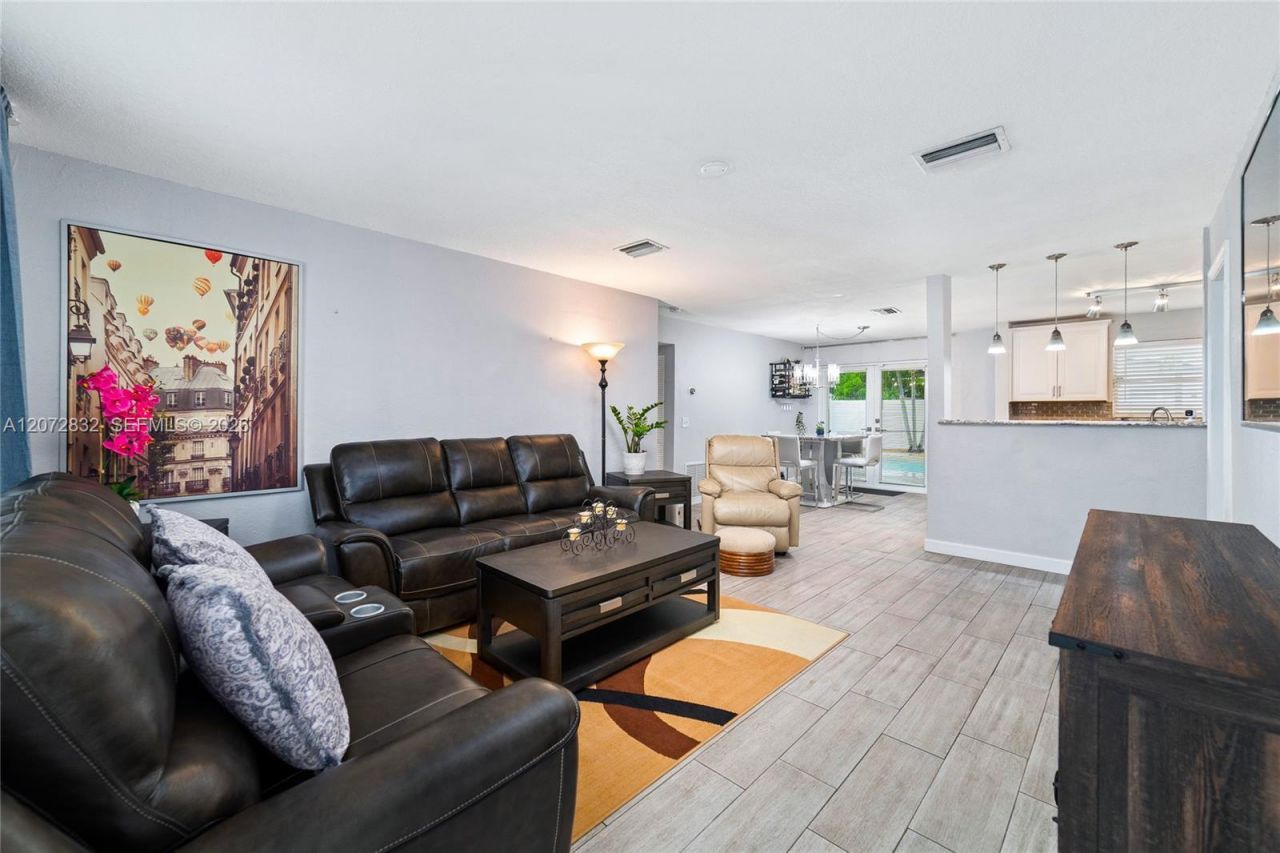 6750 Hope St, Hollywood, FL 33024 Photo