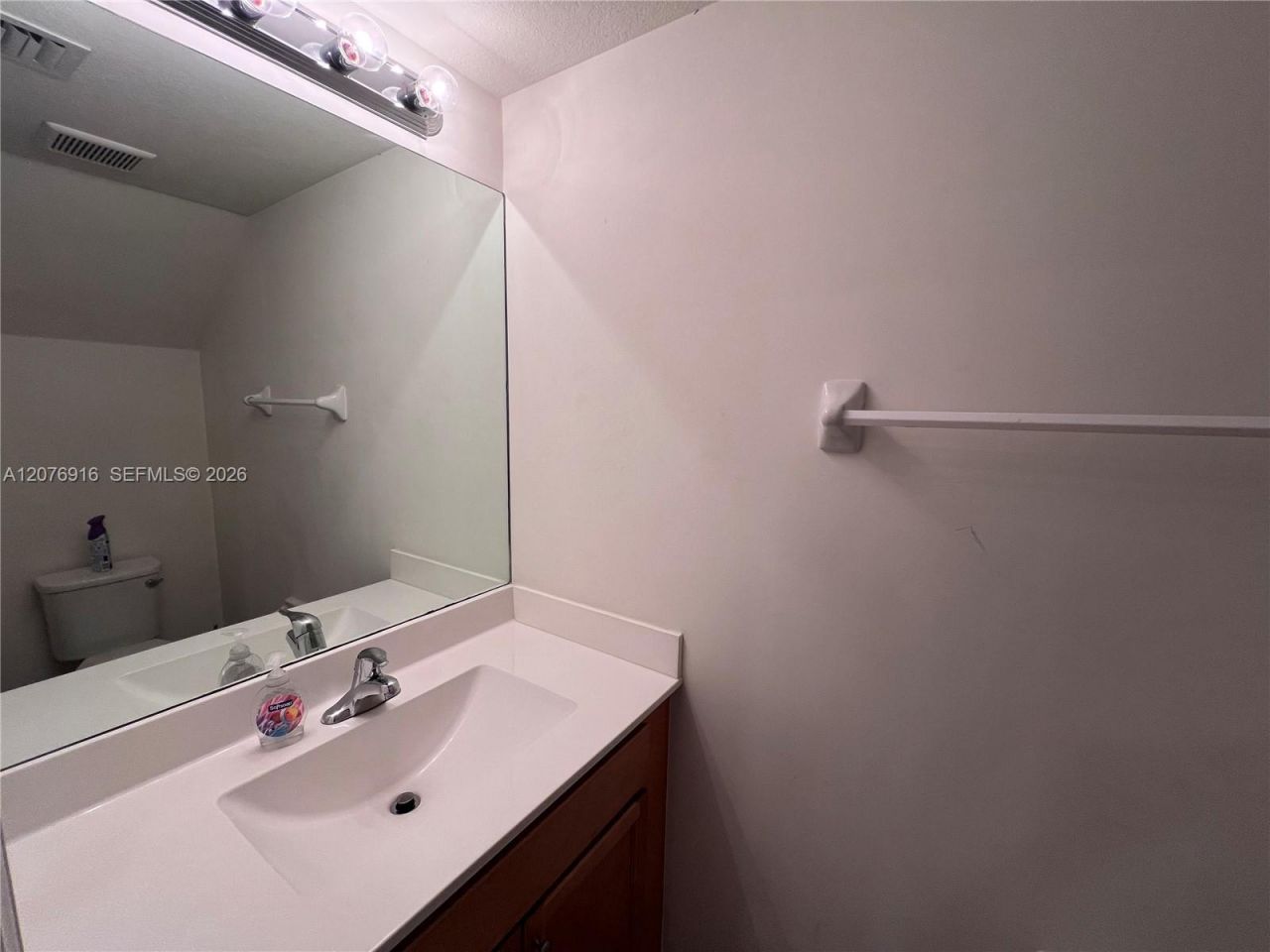 9335 W 33rd Ave , Hialeah, FL 33018 Photo