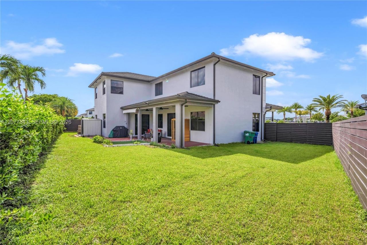 9121 NW 161st Ter , Miami Lakes, FL 33018 Photo