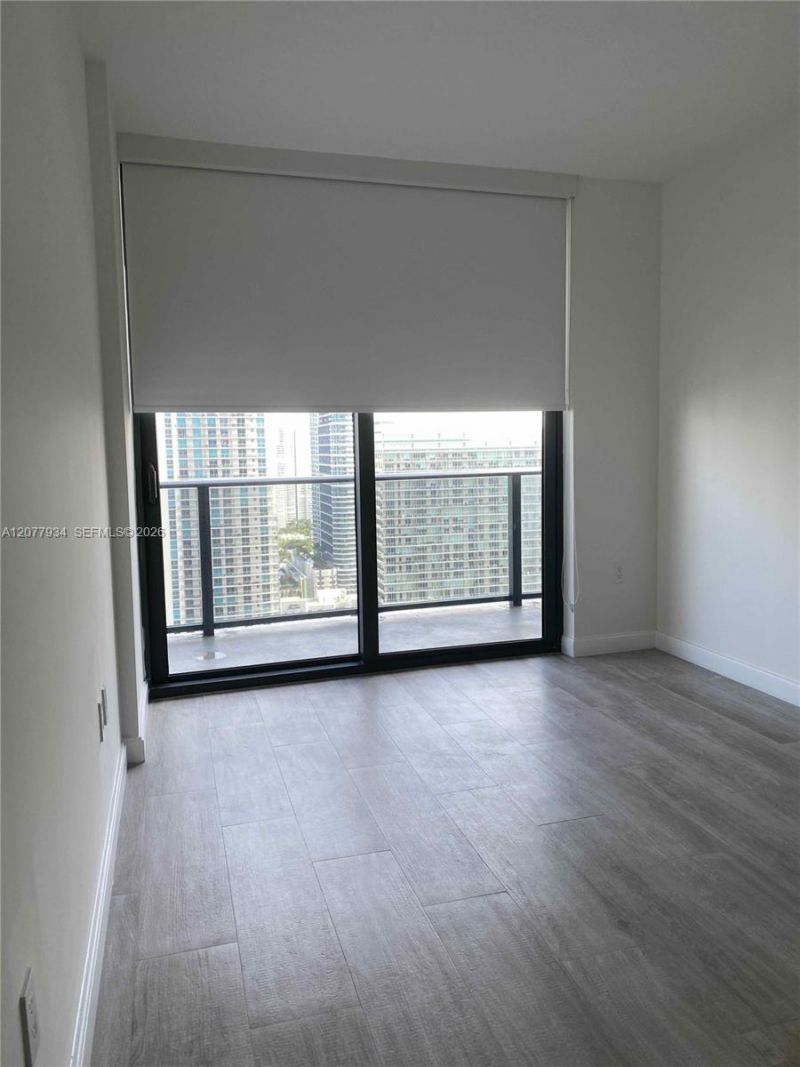 45 SW 9th St , Unit 3703, Miami, FL 33130 Photo
