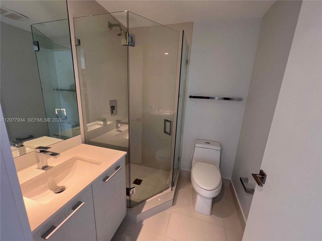 45 SW 9th St , Unit 3703, Miami, FL 33130 Photo