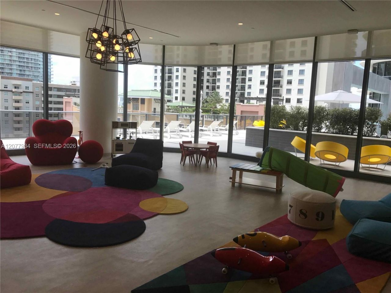 45 SW 9th St , Unit 3703, Miami, FL 33130 Photo