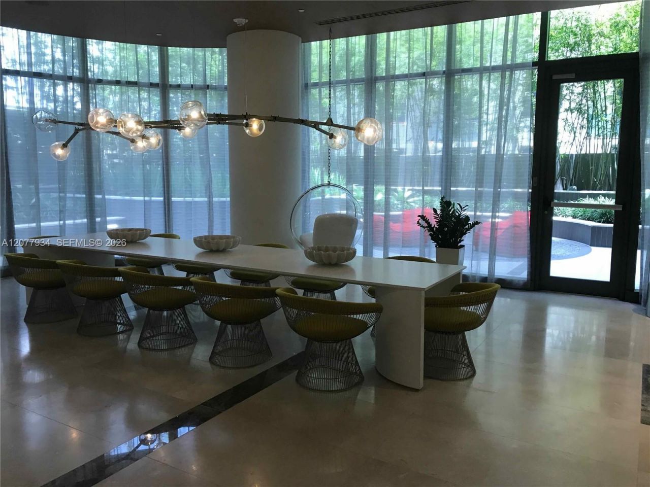 45 SW 9th St , Unit 3703, Miami, FL 33130 Photo