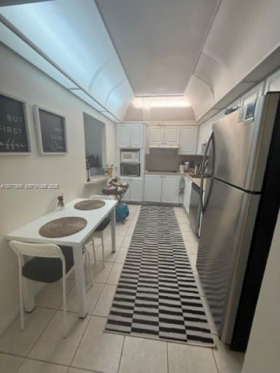19390 Collins Ave, Unit 510, Sunny Isles Beach, FL 33160 Photo