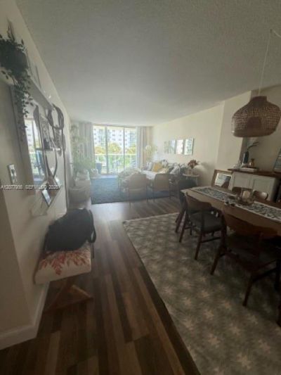 19390 Collins Ave, Unit 510, Sunny Isles Beach, FL 33160 Photo