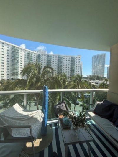 19390 Collins Ave, Unit 510, Sunny Isles Beach, FL 33160 Photo