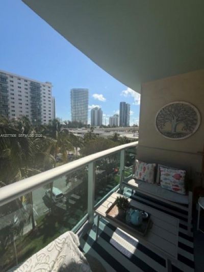 19390 Collins Ave, Unit 510, Sunny Isles Beach, FL 33160 Photo