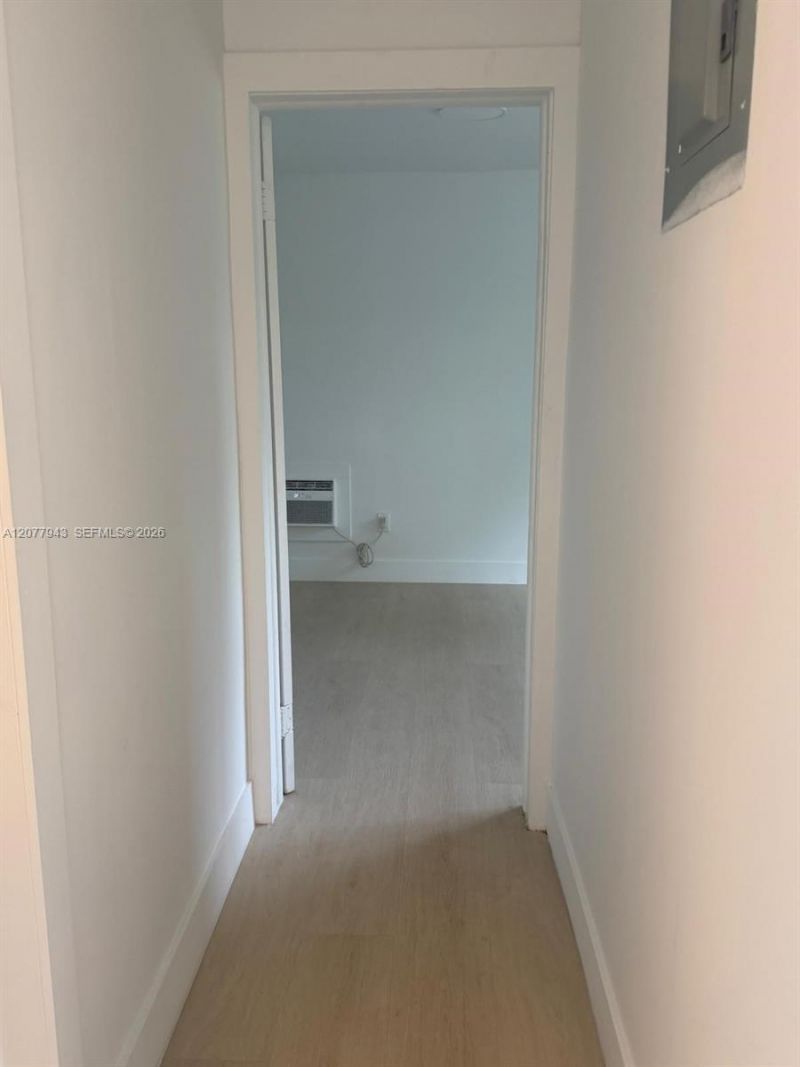 7535 NE 2nd Ct , Unit 6, Miami, FL 33138 Photo
