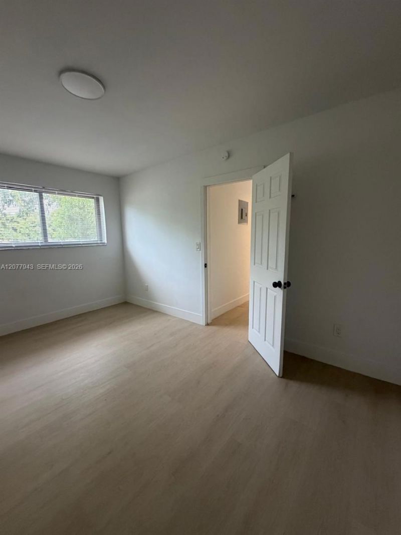 7535 NE 2nd Ct , Unit 6, Miami, FL 33138 Photo