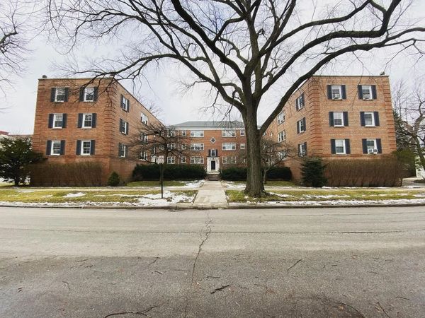 2608 Bennett Avenue , Unit 3W, Evanston, IL 60201