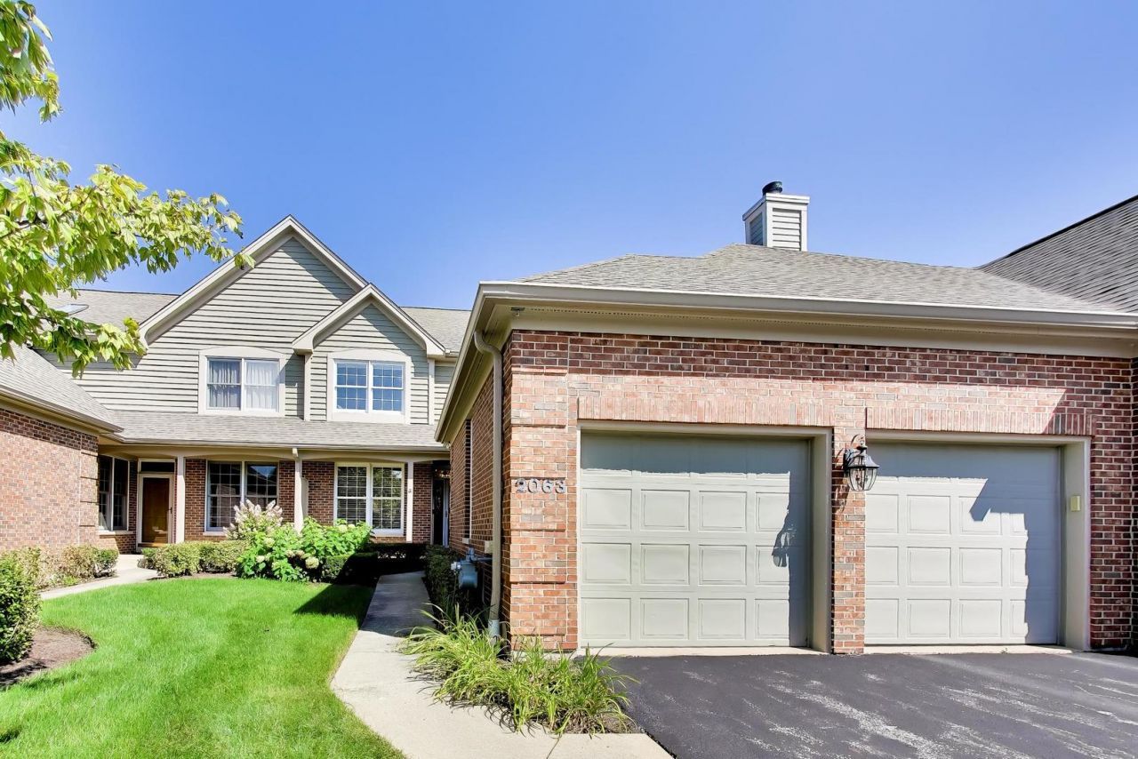 2063 Norwich Court, Unit 2063, Glenview, IL 60026 Main Photo