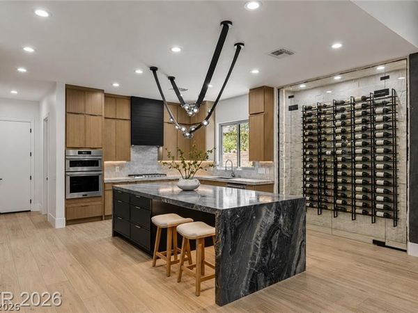 29 Desert Highlands Drive, Henderson, NV 89052