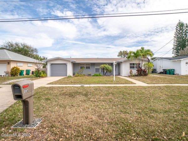 2157 Barracuda Avenue , Melbourne Beach, FL 32951