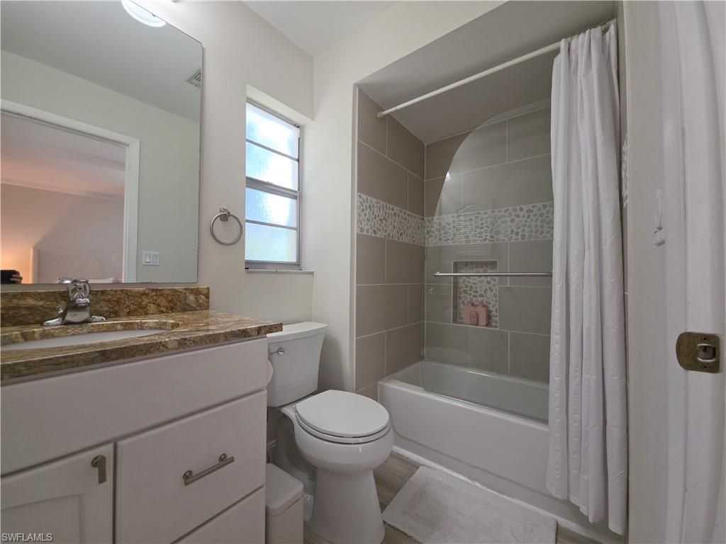 1363 Woodridge Ave, Naples, FL 34103 Photo