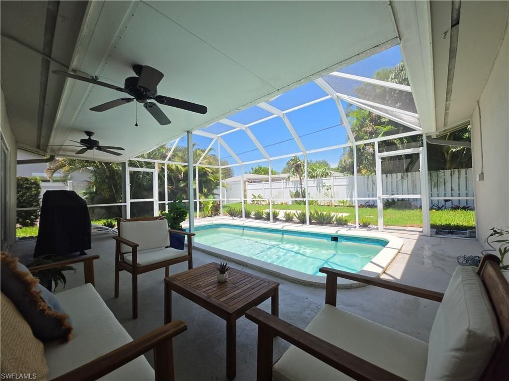 1363 Woodridge Ave, Naples, FL 34103 Photo