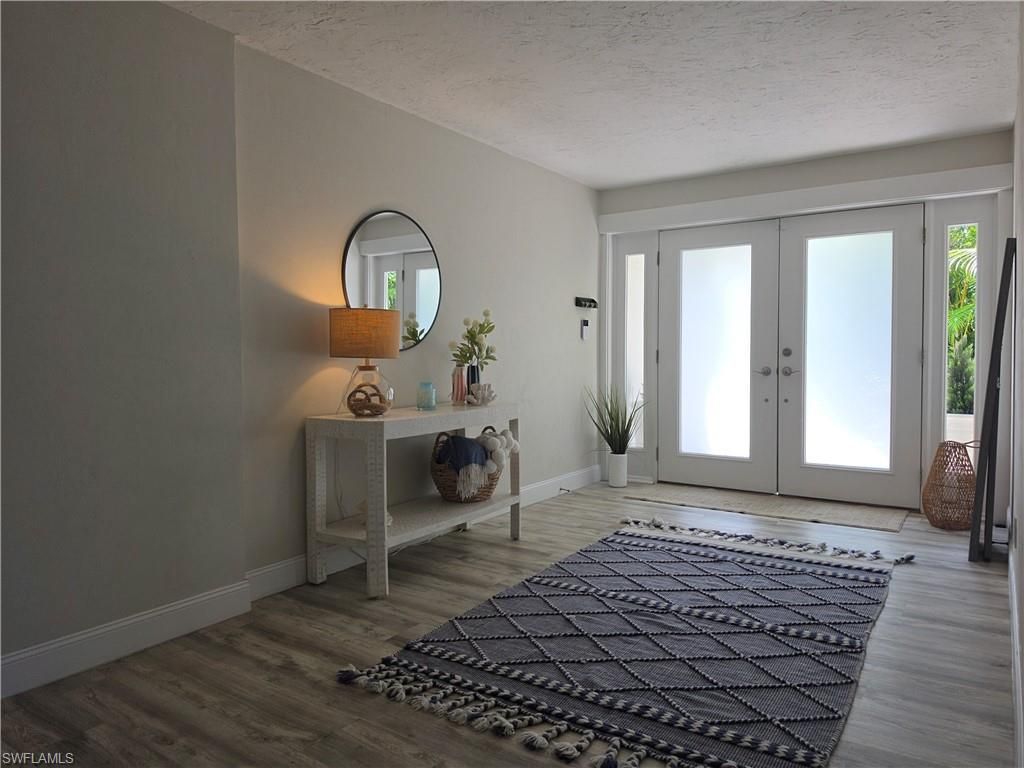1363 Woodridge Ave, Naples, FL 34103 Photo