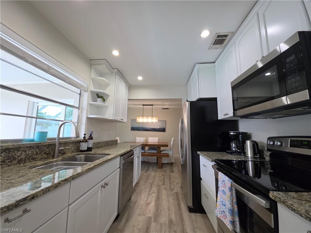 1363 Woodridge Ave, Naples, FL 34103 Photo