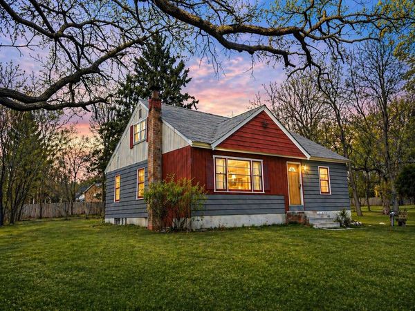 26750 Smithtown Road, Excelsior, MN 55331