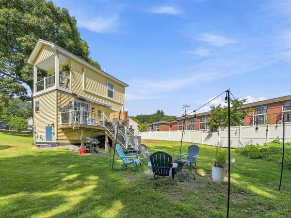 144 Lake Street, Unit 20, Laconia, NH 03246