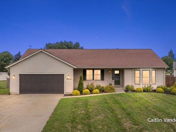 11421 Prairie Avenue, Allendale, MI 49401