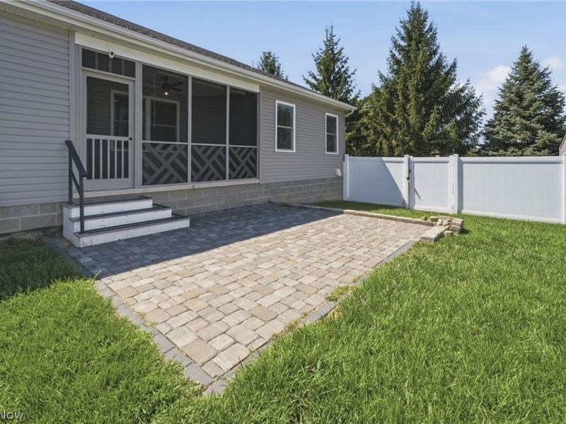 6031 Wentworth Lane SW, Canton, OH 44706 Photo 10