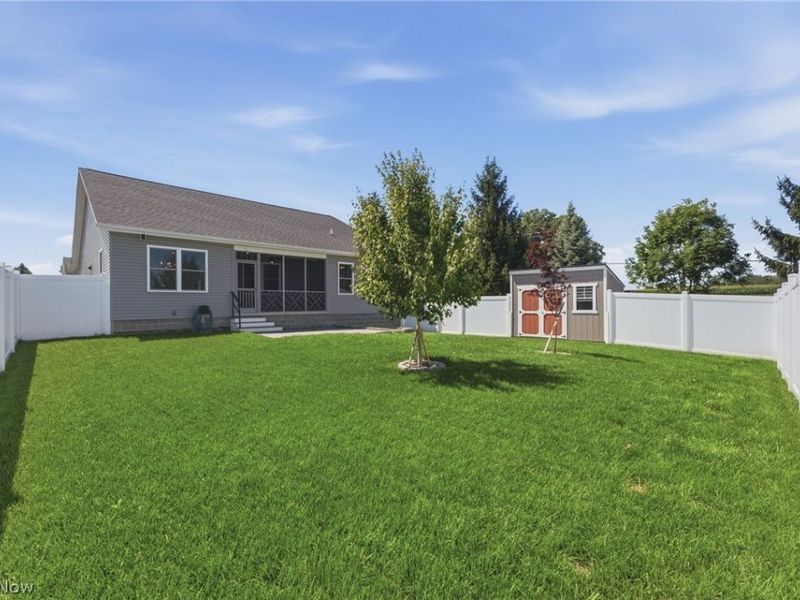 6031 Wentworth Lane SW, Canton, OH 44706 Photo 8