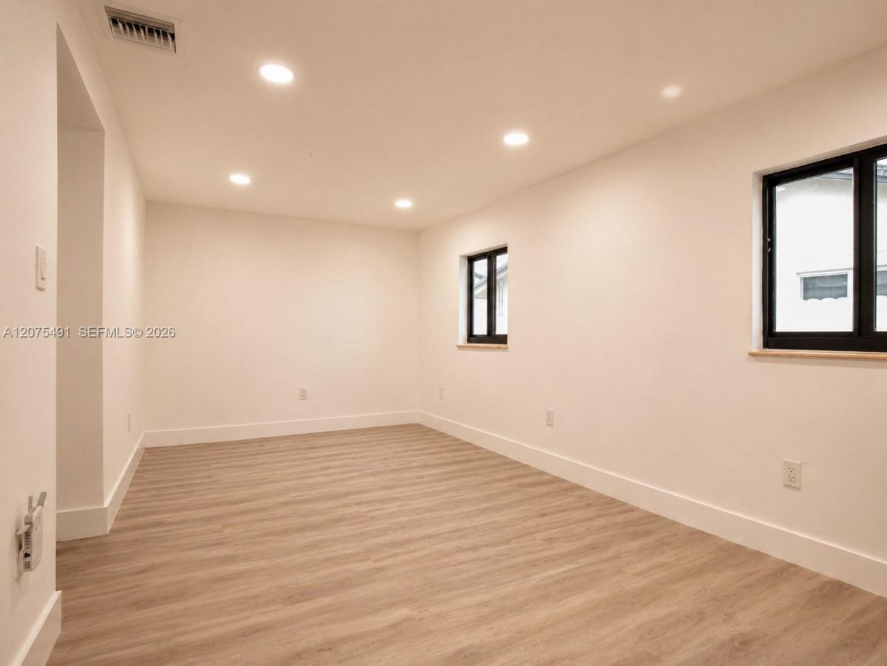 4212 SW 98th Ave , Miami, FL 33165 Photo