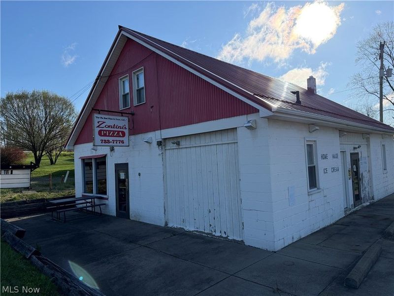 932 Main Street, Smithfield, OH 43948 Photo 6