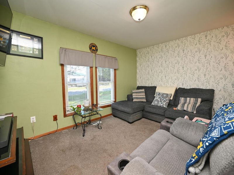 228 W Espy Street , Kenton, OH 43326 Photo 8