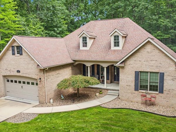 118 WINCHESTER WAY, DANIELS, WV 25832