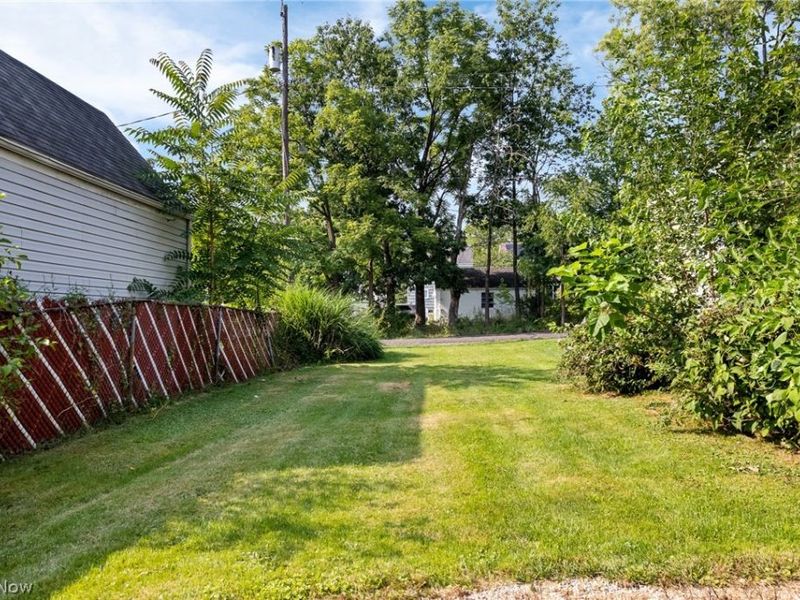 777 Montana Avenue, Akron, OH 44314 Photo 21