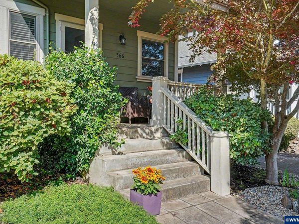 566 Edwards Rd, Monmouth, OR 97361