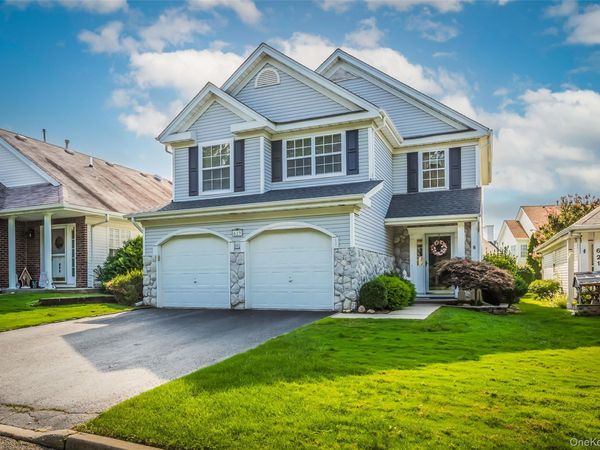619 Spring Lake Drive , Middle Island, NY 11953