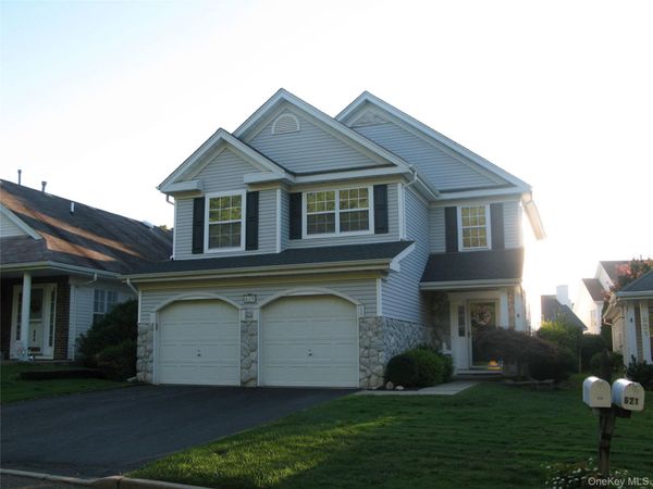 619 Spring Lake Drive , Middle Island, NY 11953